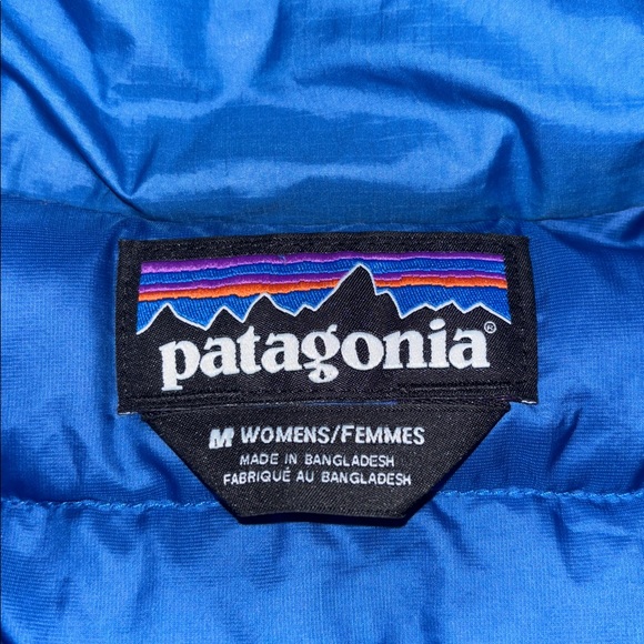 Patagonia Women's Vibrant Blue Down Sweater - Picture 4 of 16